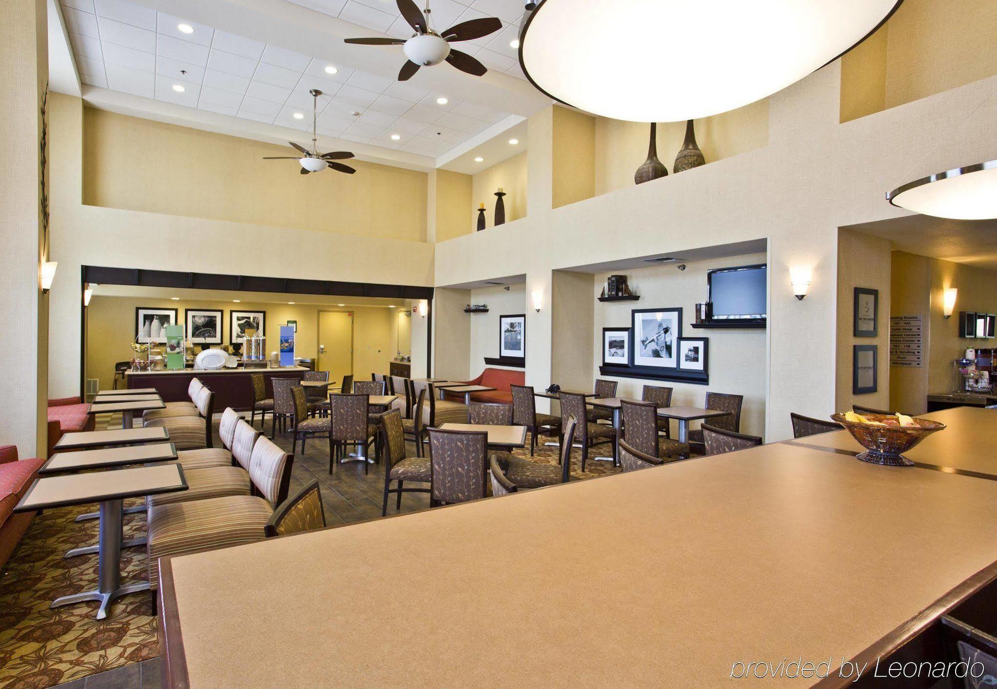 Hampton Inn & Suites Oakland Airport-אלאמדה מראה חיצוני תמונה